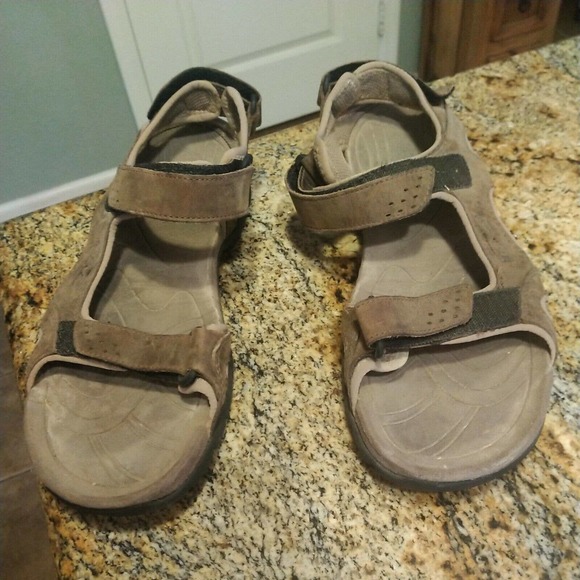 TEVA 6101 Fossil Canyon Hybrid Trail Men 12 US 45.5 EU Brown WATERPROOF Hiking main image 9